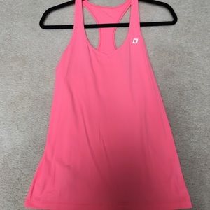 LORNA JANE TANK TOP. Size M Coral Color
